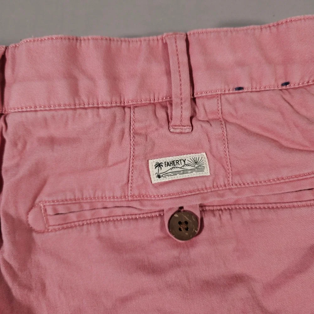 Faherty Shorts Mens 31 Pink Organic Cotton Tencel Stretch Flat Front MBS2203-FDF